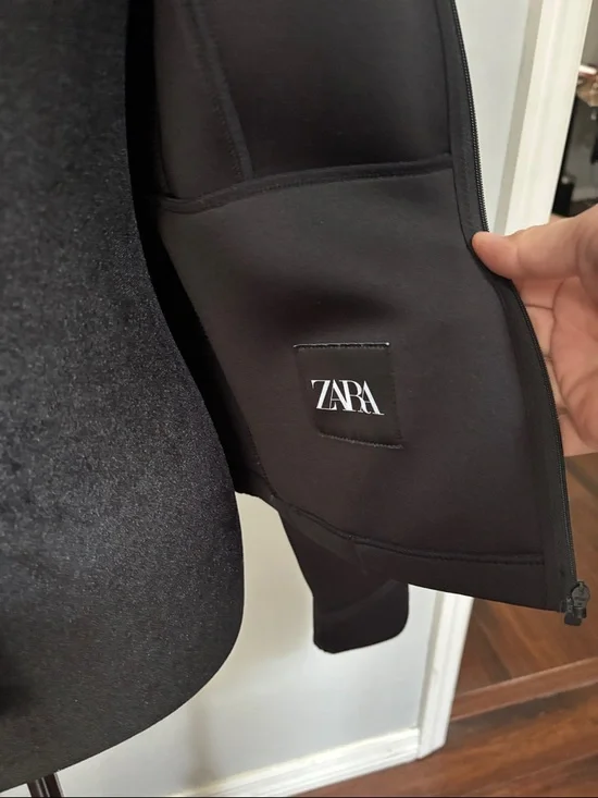 Zara Black Scuba Effect Jacket - Picture 5 of 7